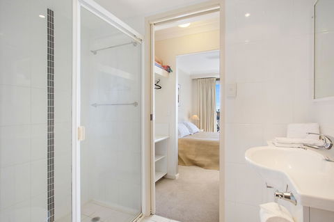 Ocean Royale - Sydney 4u 31