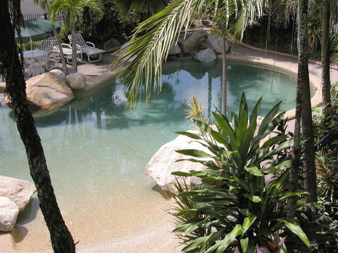 Cairns Queenslander Hotel & Apartments - Sydney 4u 13