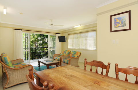 Cairns Queenslander Hotel & Apartments - Sydney 4u 27