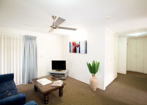 Aabon Apartments & Motel - Sydney 4u 17
