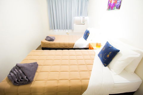 Aabon Apartments & Motel - Sydney 4u 19
