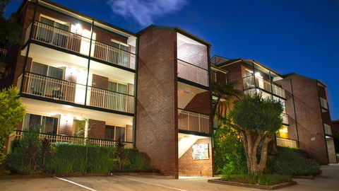 Aabon Apartments & Motel - Sydney 4u 24