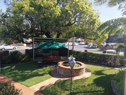 Aabon Apartments & Motel - Sydney 4u 11