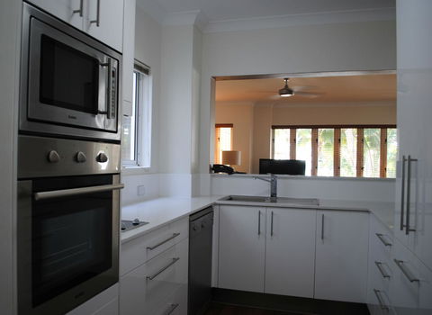 BeachView Apartments At Villa Paradiso - Accommodation Sydney 16
