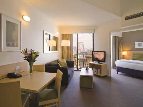Oakwood Hotel & Apartments Brisbane - Sydney 4u 5