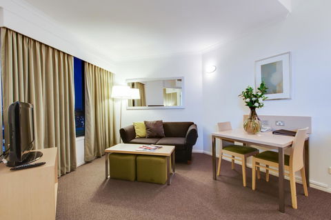 Oakwood Hotel & Apartments Brisbane - Sydney 4u 3