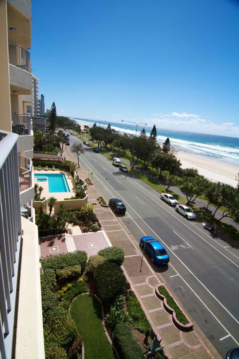 Pacific Plaza Apartments - Sydney 4u 16