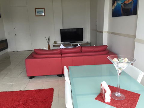 Pacific Plaza Apartments - Sydney 4u 5