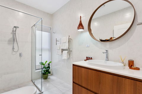 Bower 63 - Accommodation Sydney 13