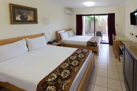 Novena Palms Motel - Sydney 4u 21