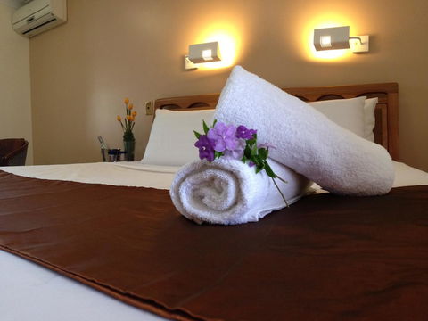 Novena Palms Motel - Sydney 4u 15