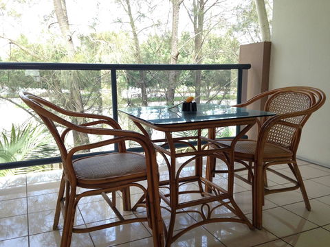 Novena Palms Motel - Sydney 4u 18