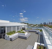 DoubleOne3 Apartments - Sydney 4u