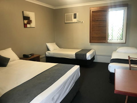 Cosmopolitan Motel & Serviced Apartments - Sydney 4u 17