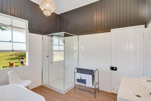 Cloud Hill - Accommodation Sydney 3