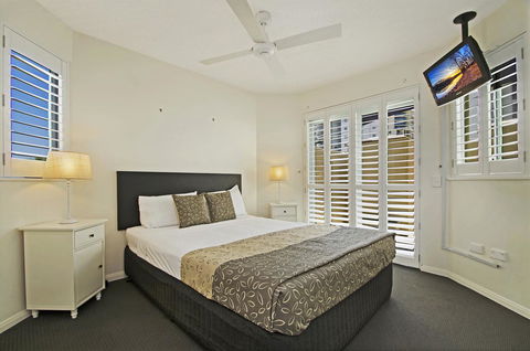 Malibu Apartments - Sydney 4u 6
