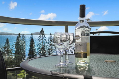 Malibu Apartments - Sydney 4u 0