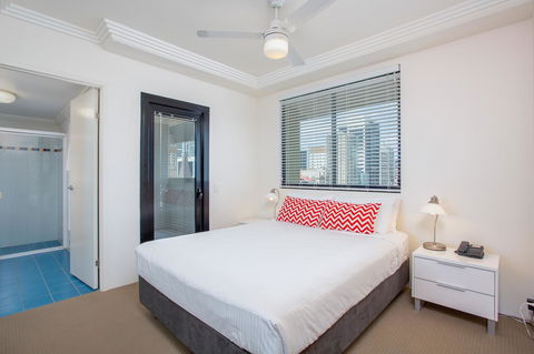 Republic Apartments Brisbane City - Sydney 4u 4