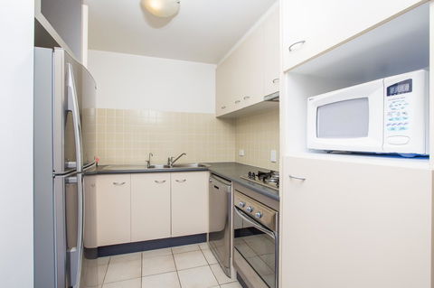 Republic Apartments Brisbane City - Sydney 4u 26