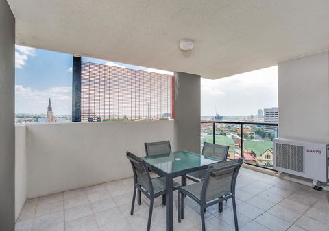 Republic Apartments Brisbane City - Sydney 4u 29