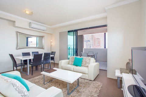 Republic Apartments Brisbane City - Sydney 4u 7