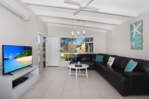 6 Botany Court Marcoola Beach - Pet Friendly 500 Bond - Sydney 4u 7