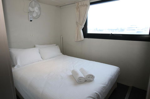 Coomera Houseboats - Sydney 4u 22
