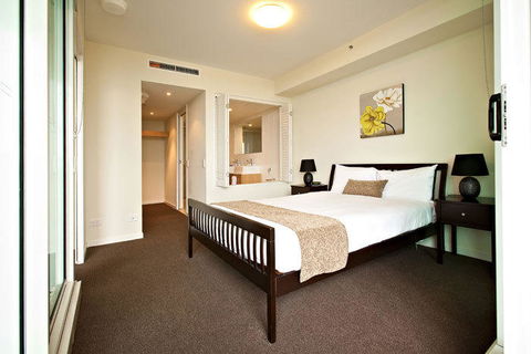 Lanai Riverside Apartments - Accommodation Sydney 8