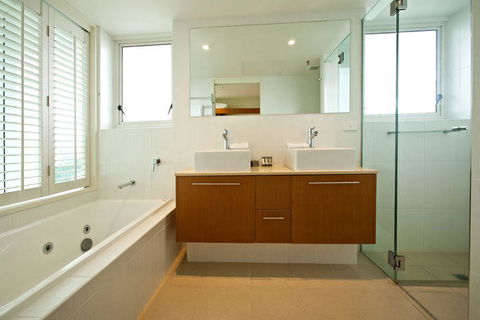 Lanai Riverside Apartments - Accommodation Sydney 39