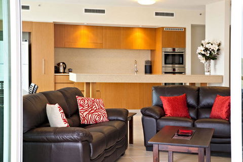 Lanai Riverside Apartments - Accommodation Sydney 3