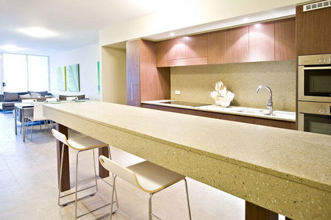 Lanai Riverside Apartments - Accommodation Sydney 21
