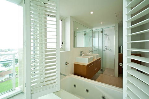 Lanai Riverside Apartments - Accommodation Sydney 38