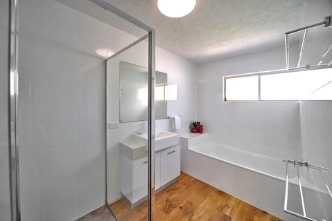 Surf Dance Apartments - Sydney 4u 26