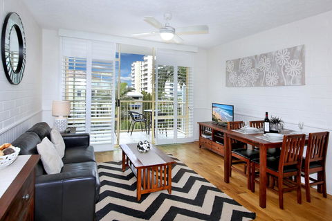 Surf Dance Apartments - Sydney 4u 7