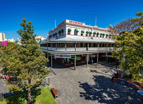 Hides Hotel - Sydney 4u 21