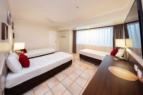 Hides Hotel - Sydney 4u 9