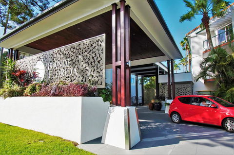 Grande Florida Beachside Resort - Sydney 4u 24