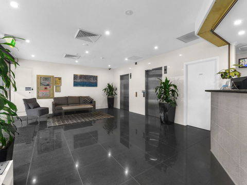 Central Brunswick Apartment Hotel - Sydney 4u 24
