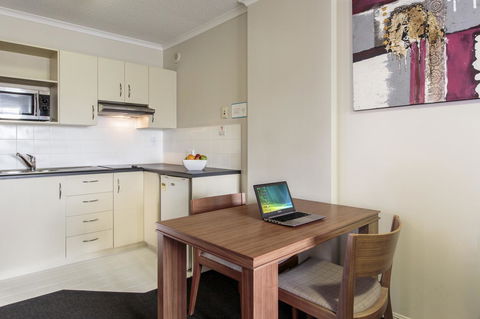Central Brunswick Apartment Hotel - Sydney 4u 31