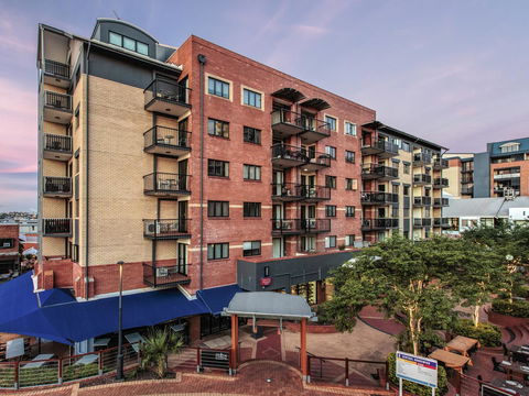 Central Brunswick Apartment Hotel - Sydney 4u 1