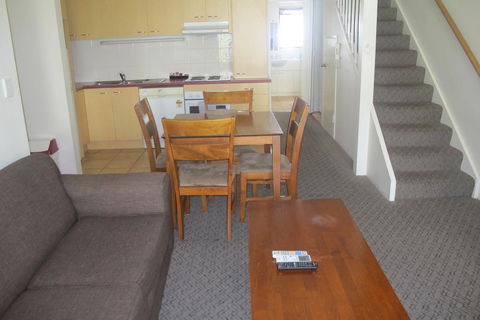 Spring Hill Mews Apartments - Sydney 4u 22