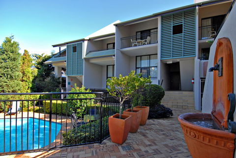Spring Hill Mews Apartments - Sydney 4u 4