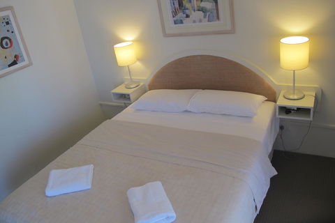 Spring Hill Mews Apartments - Sydney 4u 13