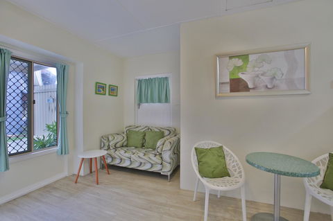 Pale Pacific Holiday Units - Sydney 4u 18