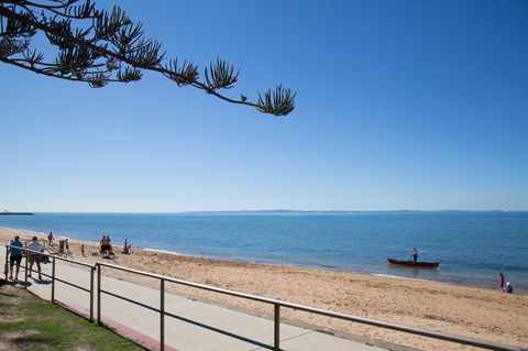 Pale Pacific Holiday Units - Sydney 4u 6