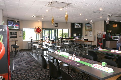 Brighton Hotel - Sydney 4u 15
