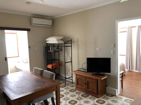Montville Holiday Apartments - Sydney 4u 16