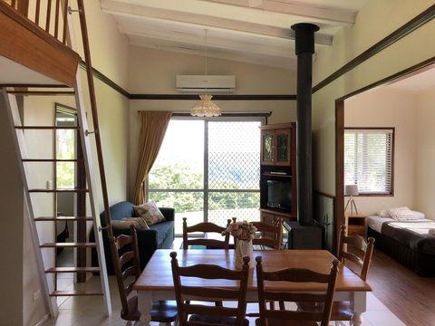 Montville Holiday Apartments - Sydney 4u 12