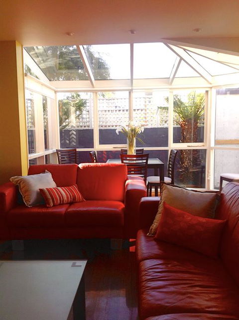 Waterloo Cottage - Sydney 4u 1