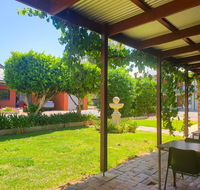 Wentworth Central Motor Inn - Sydney 4u